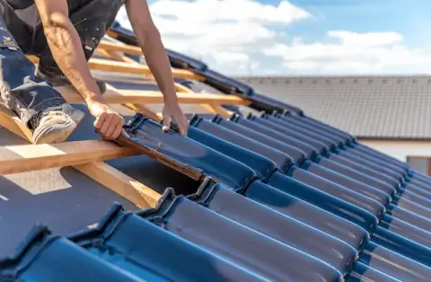 Couverture - Monthieux